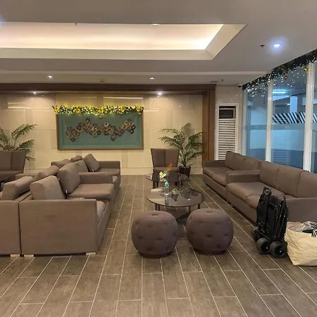 Juvrey Studio-Unit Breeze Residences