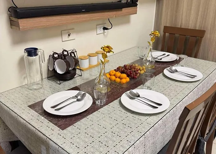 Juvrey Studio-unit Breeze Residences Manila