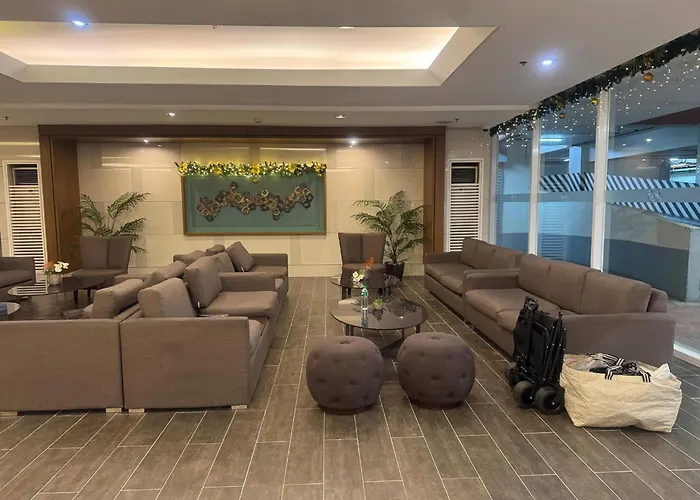 Juvrey Studio-unit Breeze Residences Manila